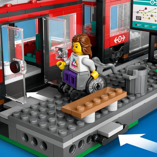 LEGO® City Trains - Straßenbahn mit Haltestelle
